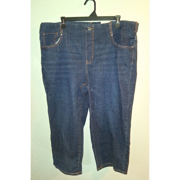 NWT Terra & Sky Medium Denim Pull-on Straight Leg Capri Pants Sz XXL - Picture 1 of 2